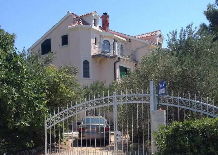 Appartamento Relaxing Whole Floor By The Sea Zaboric