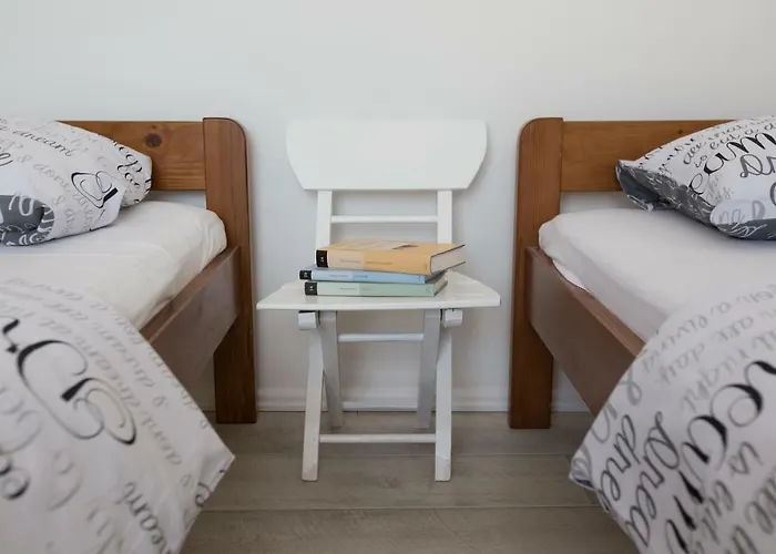 Relaxing Whole Floor By The Sea * ז'אבוריץ'