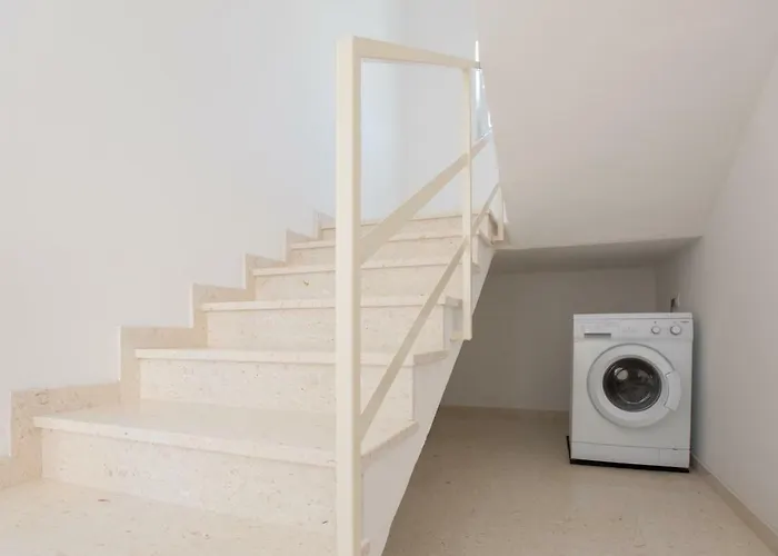 דירה Relaxing Whole Floor By The Sea ז'אבוריץ'